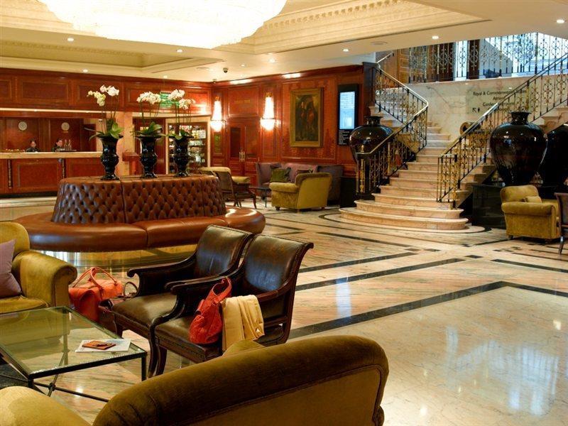 Radisson Blu Edwardian Heathrow Hotel, London Хитроу Экстерьер фото